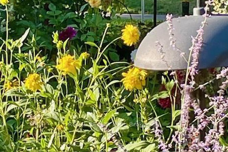 29181079/1752-kilborn-avenue/urbandale-acres/ottawa/ontario/K1H6N2_39