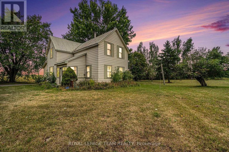 28830012/11590-county-43-road/north-dundas-mountain-twp/north-dundas/ontario/K0E1S0_1
