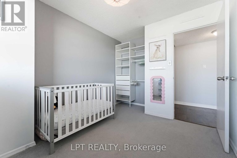 29660872/314-555-brittany-drive/viscount-alexander-park/ottawa/ontario/K1K4C5_19