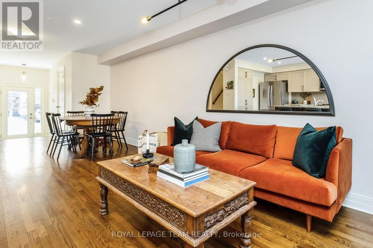 29652358/121-woodhurst-crescent/stittsville-south/ottawa/ontario/K2S0T4_15