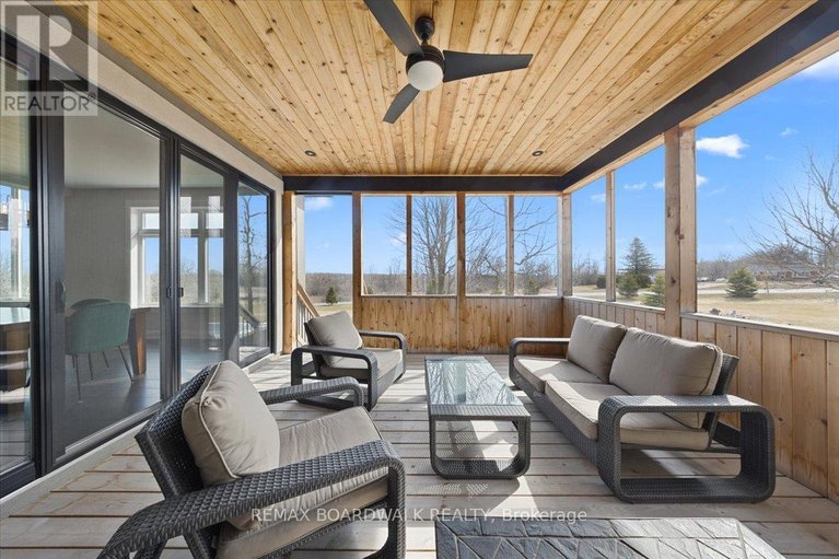 29565917/137-coyles-drive-s/beckwith-twp/beckwith/ontario/K0A1B0_44