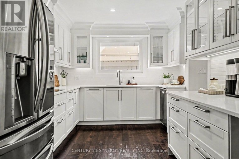 29518683/286-westhill-avenue/westborohampton-park/ottawa/ontario/K1Z7H6_16