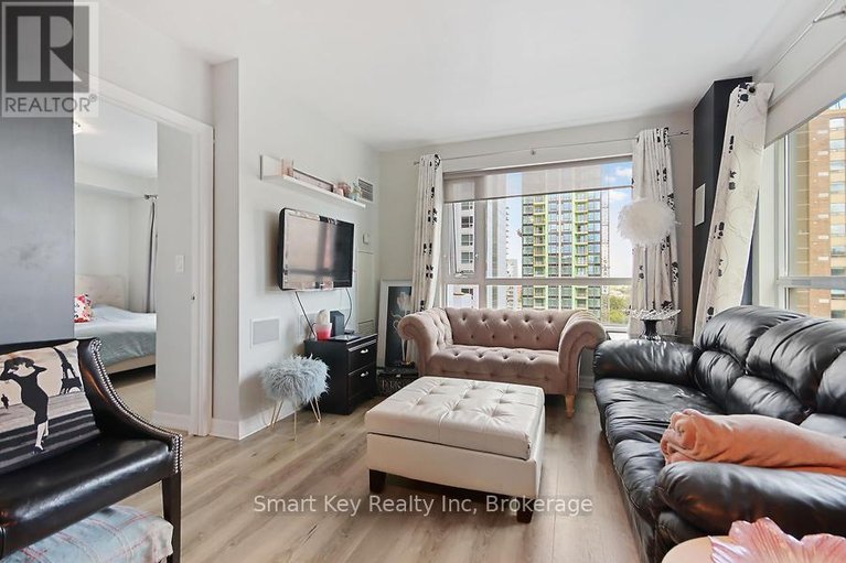 29642091/911-200-besserer-street/sandy-hill/ottawa/ontario/K1N0A7_16