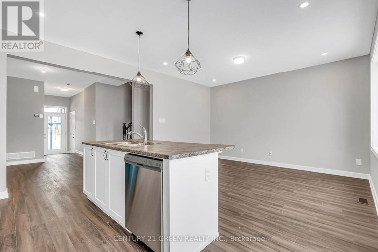 28603558/2183-winsome-terrace/fallingbrookgardenway-south/ottawa/ontario/K4A5M9_9