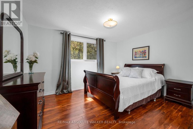 28341940/1901-montereau-avenue/chapel-hill/ottawa/ontario/K1C5W9_17
