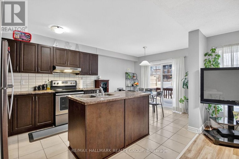 29406514/205-mancini-way/strandherd/ottawa/ontario/K2J5X4_13