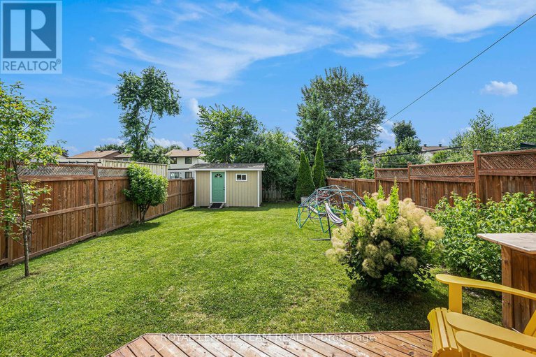 28648359/1352-maxime-street/pineview/ottawa/ontario/K1B3L1_28
