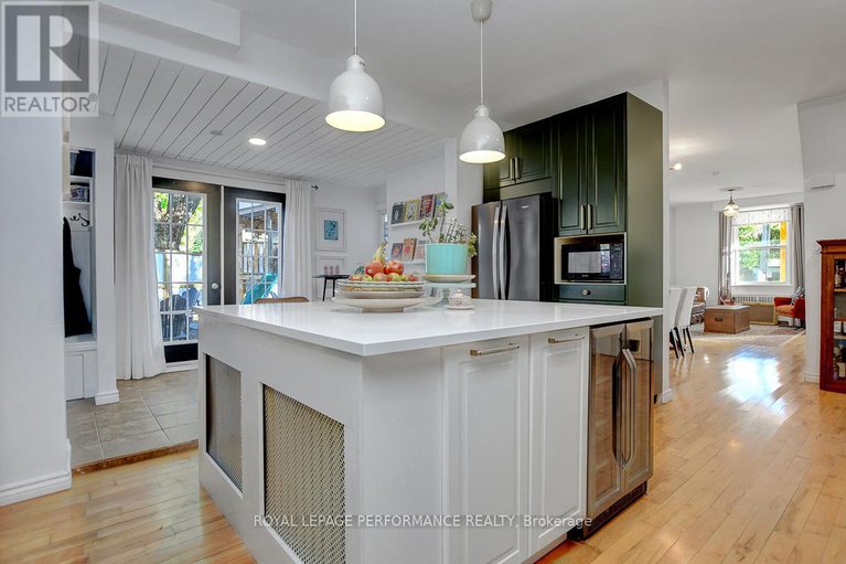 28972177/177-marier-avenue/vanier/ottawa/ontario/K1L5R8_15