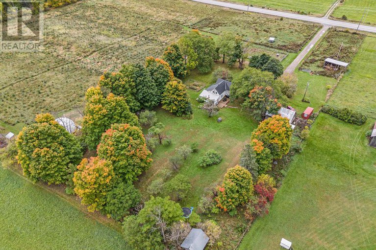 28582793/2030-burnstown-road/mcnabbraeside-twps/mcnabbraeside/ontario/K7V3Z4_45
