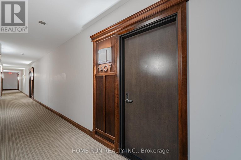 29400531/1407-238-besserer-street/sandy-hill/ottawa/ontario/K1N6B1_18