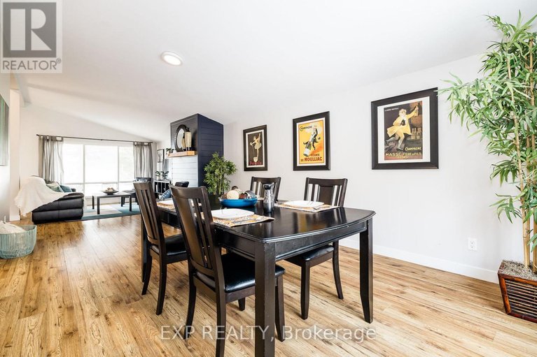 29612594/2196-plesser-street/elmvale-acresurbandale/ottawa/ontario/K1G2X3_10