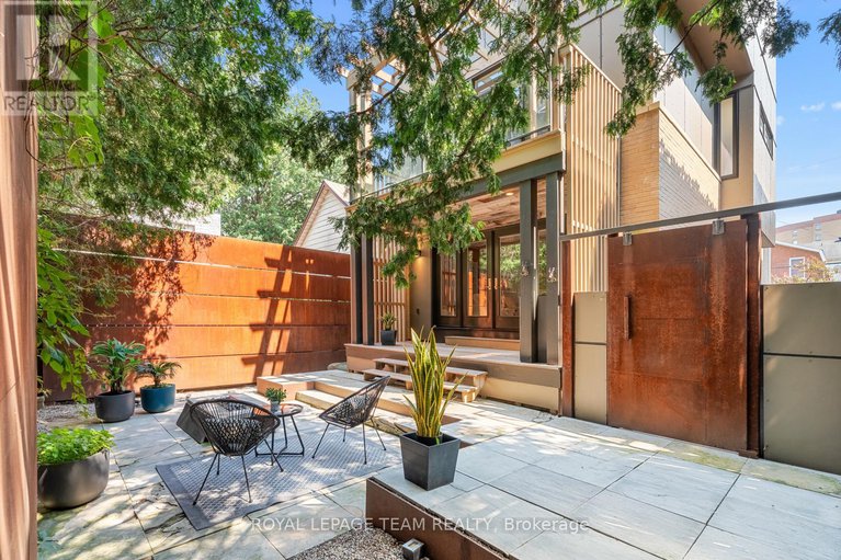 28623559/50-bertrand-street/lindenlea/ottawa/ontario/K1M1Y6_31