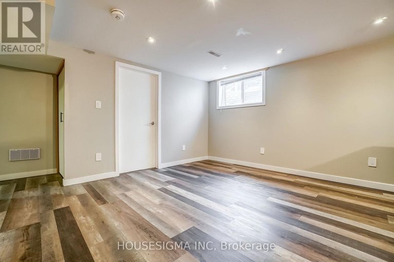 29056131/2335-harding-road/elmvale-acresurbandale/ottawa/ontario/K1G3B7_28