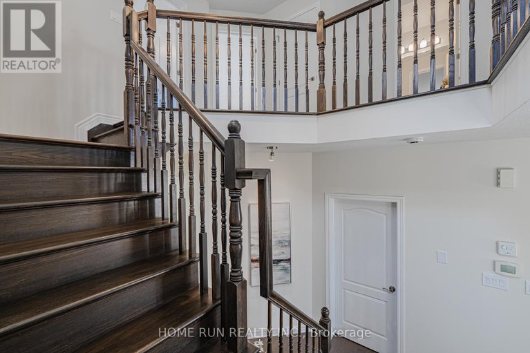 28817994/1576-carronbridge-circle/emerald-meadowstrailwest/ottawa/ontario/K2M0G5_29