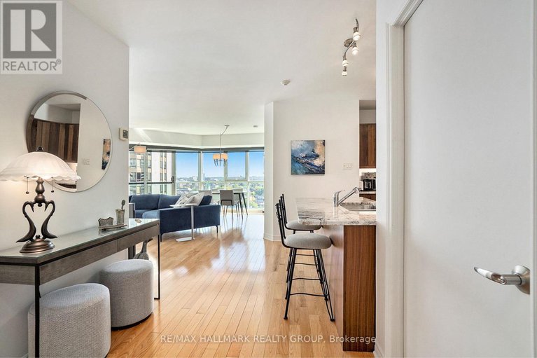 29165513/1601-445-laurier-avenue-w/ottawa-centre/ottawa/ontario/K1N6R4_8