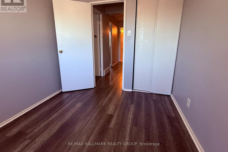 29677265/2912-fairlea-crescent/heron-gateindustrial-park/ottawa/ontario/K1V8T7_14