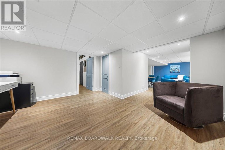 29297524/813-platinum-street/clarencerockland-twp/clarence-rockland/ontario/K4K0J2_40