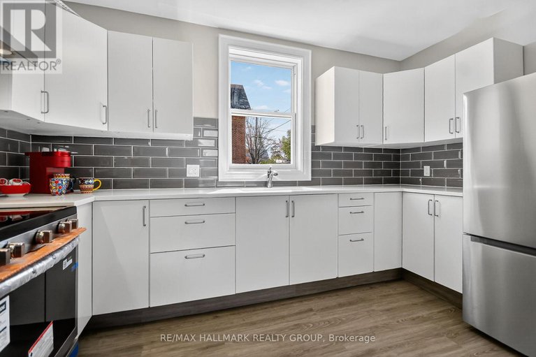 28983025/45-carleton-street/almonte/mississippi-mills/ontario/K0A1A0_41