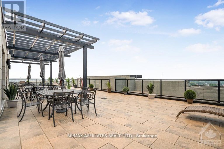 28532586/109-310-centrum-boulevard/bilberry-creekqueenswood-heights/ottawa/ontario/K1E0A3_19