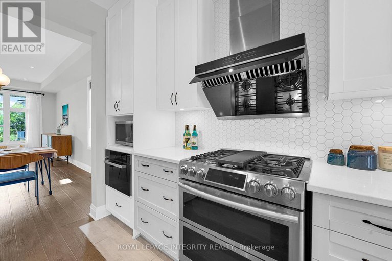 28584724/276-mount-nebo-way/riverside-southgloucester-glen/ottawa/ontario/K1X0E1_9
