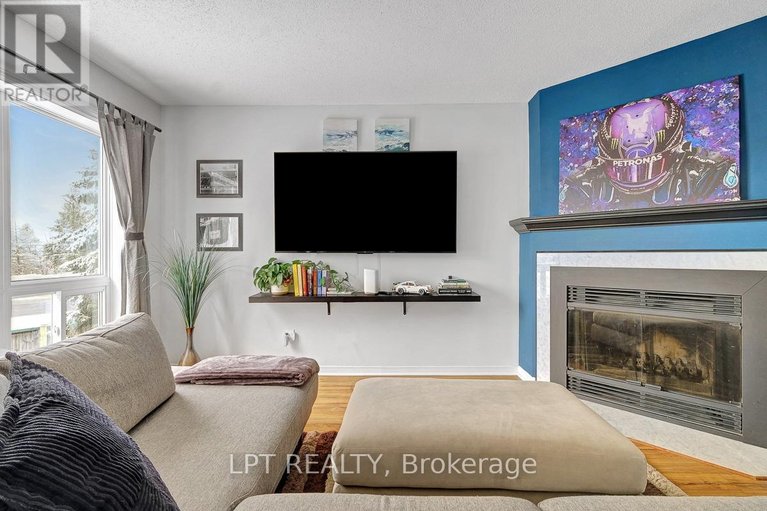 29603324/30-204-briston-private/hunt-club-park/ottawa/ontario/K1G5P8_5