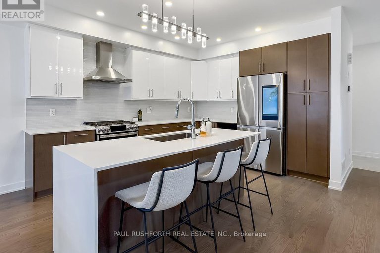 28731613/21-mendoza-way/emerald-meadowstrailwest/ottawa/ontario/K2S2S6_3