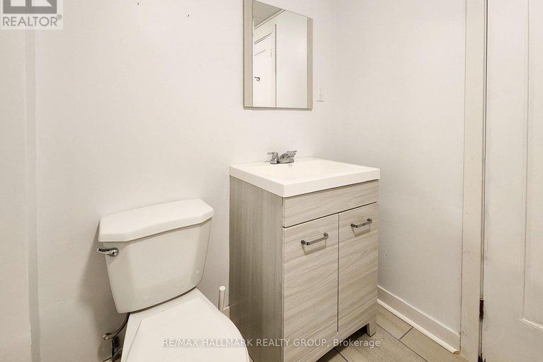 29114747/14-roberta-crescent/pheasant-run/ottawa/ontario/K2J1G6_22