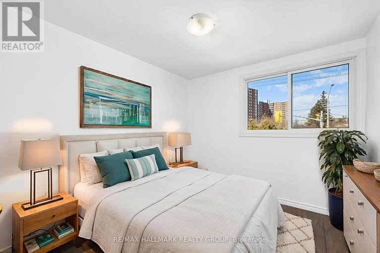 29382127/c-1458-heatherington-road/heron-gateindustrial-park/ottawa/ontario/K1V6S1_23