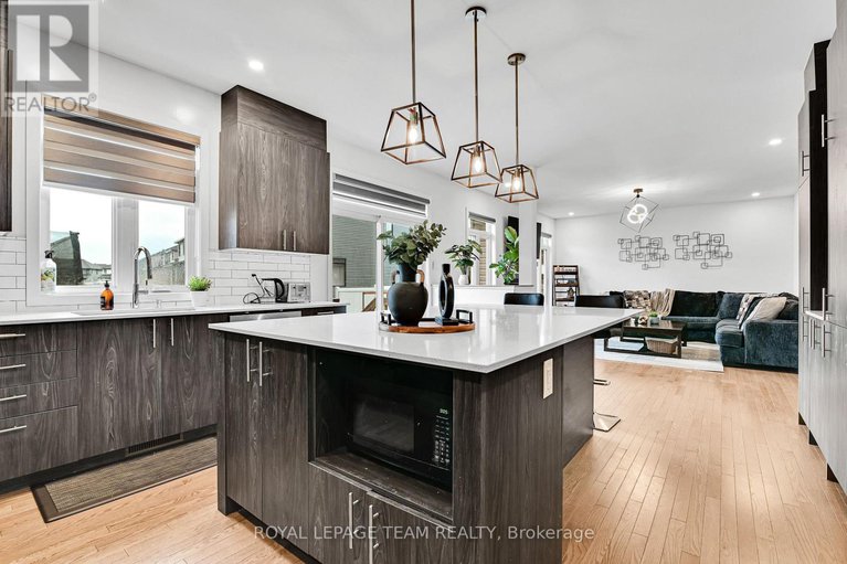 29097242/202-zinnia-way/riverside-southgloucester-glen/ottawa/ontario/K4M0L4_11