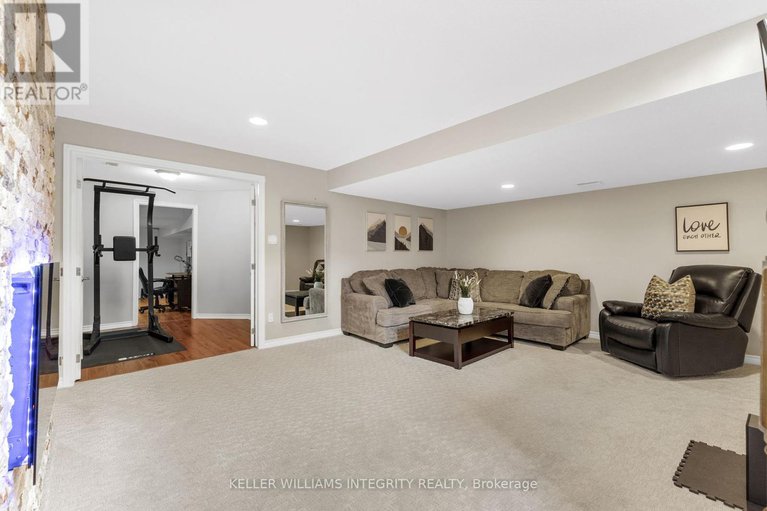 28533414/202-bookton-place/riverside-southgloucester-glen/ottawa/ontario/K1V2H3_27