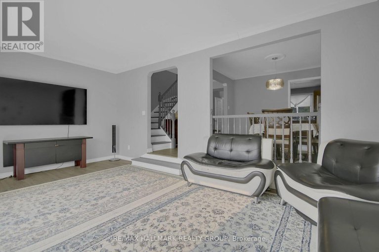 28419081/1-1821-walkley-road/urbandale-acres/ottawa/ontario/K1H6X9_30