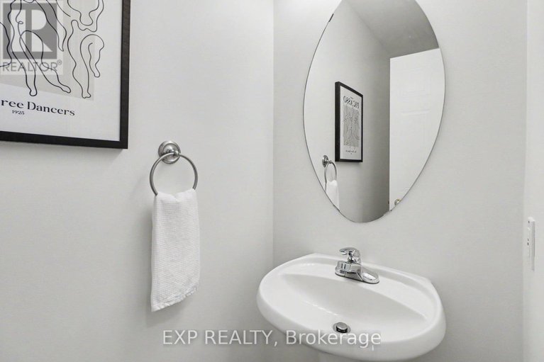 29555754/6322-sablewood-place/chapel-hill/ottawa/ontario/K1C7M6_17