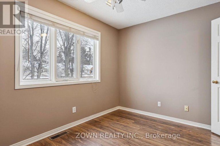 29305756/104-banchory-crescent/morgans-grantsouth-march/ottawa/ontario/K2K2V2_28