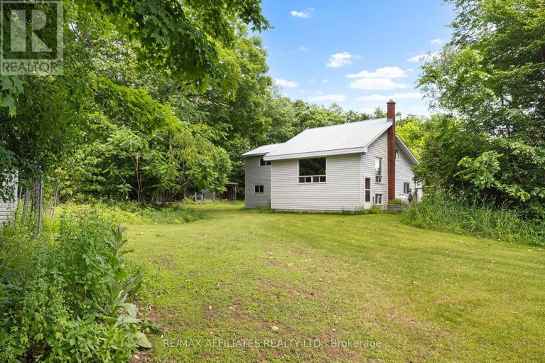 28517166/1655-old-perth-road/mississippi-mills-ramsay-twp/mississippi-mills/ontario/K0A1A0_34