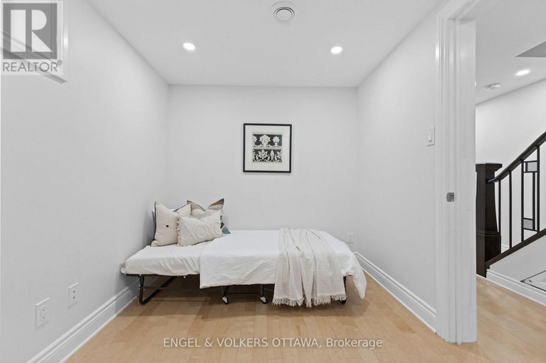 28911709/a-120-drummond-street/ottawa-east/ottawa/ontario/K1S1J9_29