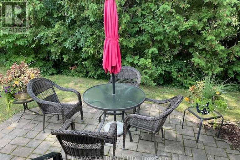29360427/9-heather-glen-court/stittsville-central/ottawa/ontario/K2S1L3_45