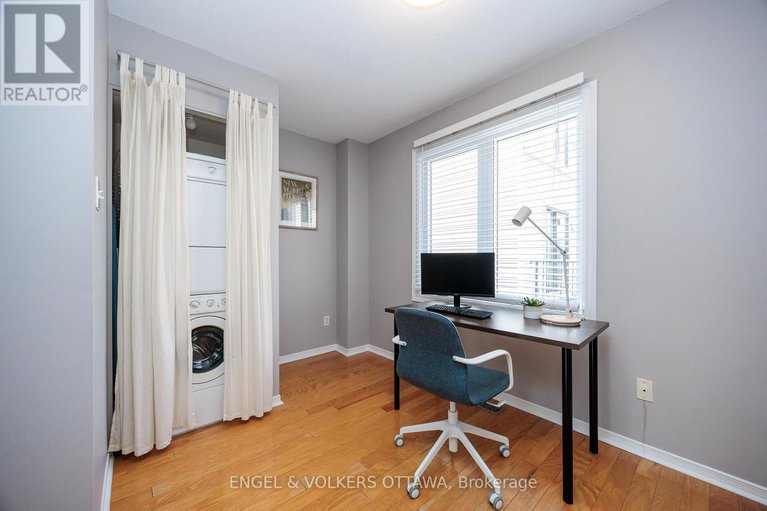 28416251/164-rochester-street/west-centre-town/ottawa/ontario/K1R7M4_17