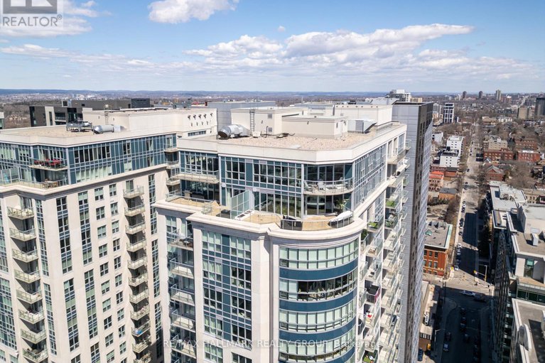 28801639/2701-195-besserer-street/sandy-hill/ottawa/ontario/K1N0B6_36
