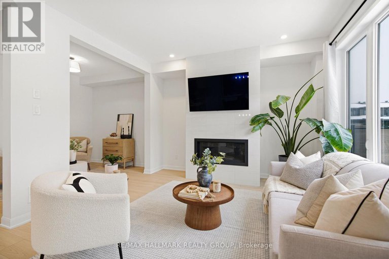 29389527/120-lynn-coulter-street/half-moon-bay/ottawa/ontario/K2J7C5_9