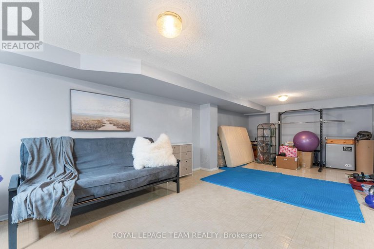 28925102/52-96-beachview-private/mooneys-bayriverside-park/ottawa/ontario/K1V1M7_32