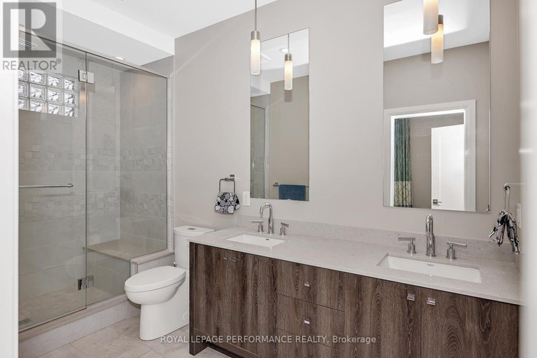 29105502/383-princeton-avenue/mckellarhighland/ottawa/ontario/K2A4E1_18