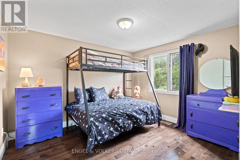 28735964/42-henfield-avenue/knollsbrook/ottawa/ontario/K2J1J8_17