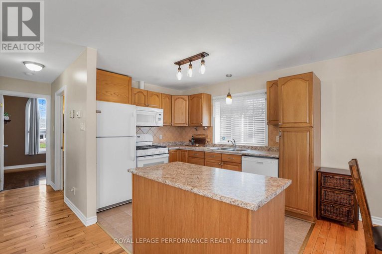 29009681/40-lori-lane/chesterville/north-dundas/ontario/K0C2H0_20