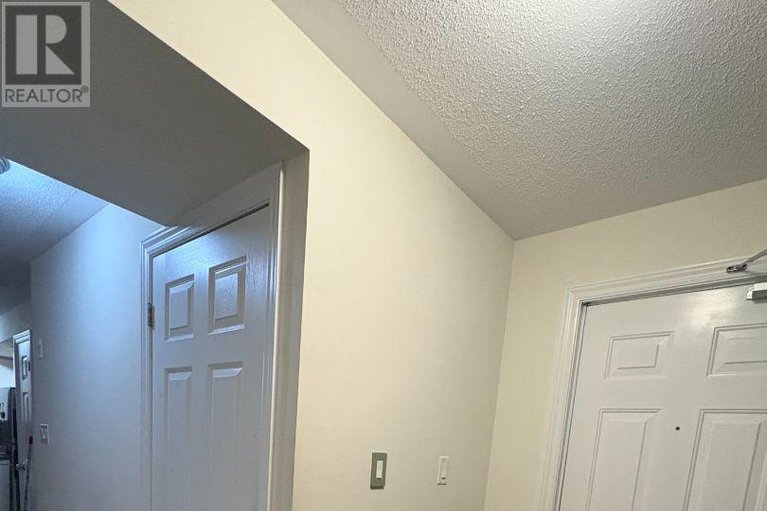 29354033/unit-6-313-cresthaven-drive/barrhaven-east/ottawa/ontario/K2G4R4_13