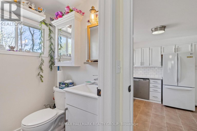 29421272/31-chaffey-street/brockville/brockville/ontario/K6V4L5_11