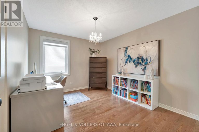 28838272/14-belton-avenue/stittsville-central/ottawa/ontario/K2S1G7_40