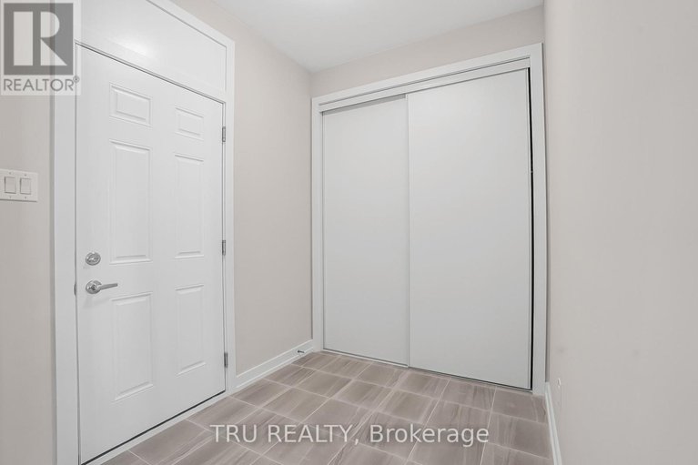 28989270/517-oldenburg-avenue/btwn-franktown-rd-fallowfield-rd/ottawa/ontario/K0A2Z0_14