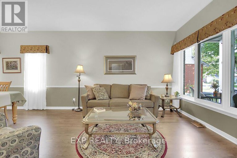 28867482/48-deighton-crescent/barrhaven-east/ottawa/ontario/K2G6H6_9