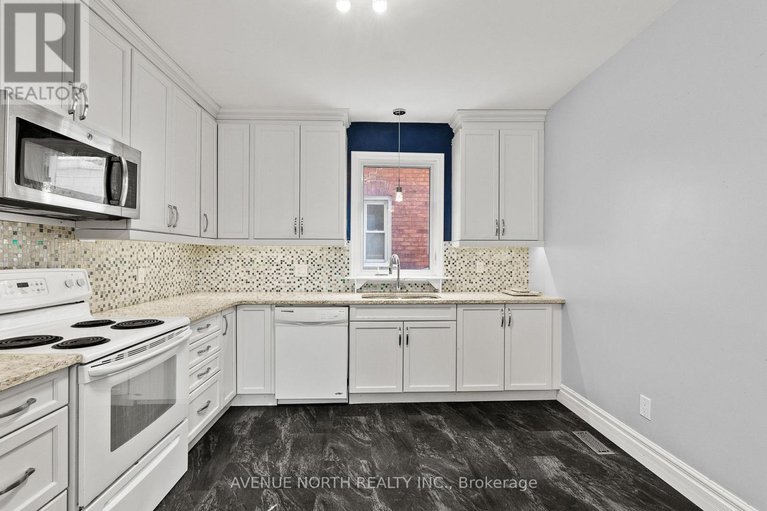 29397405/48-leonard-avenue/old-ottawa-south/ottawa/ontario/K1S4T9_12