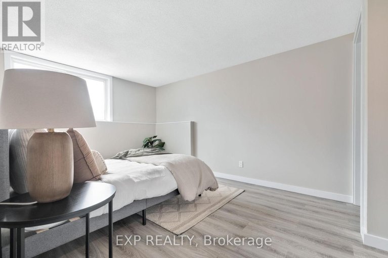 29446608/104-6470-bilberry-drive/orleans-wood/ottawa/ontario/K1C4P1_37